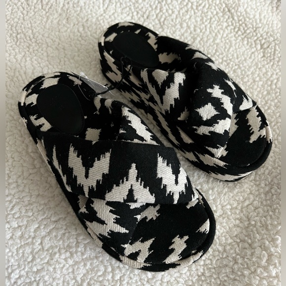 H&M platform sandals Boho style Size 7 - Picture 1 of 7